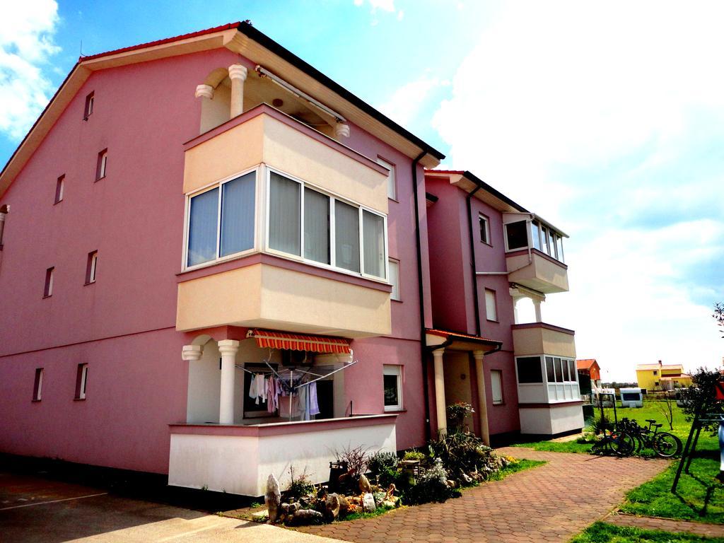 Apartment Anna Fažana Kültér fotó